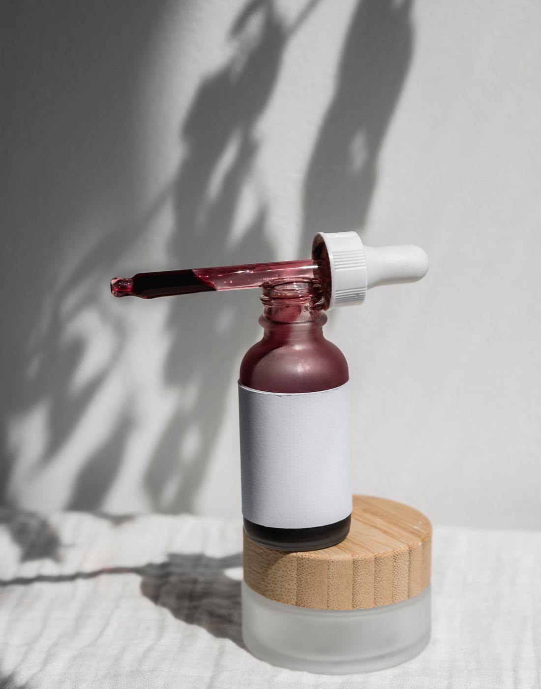 Serum no.1, in the light