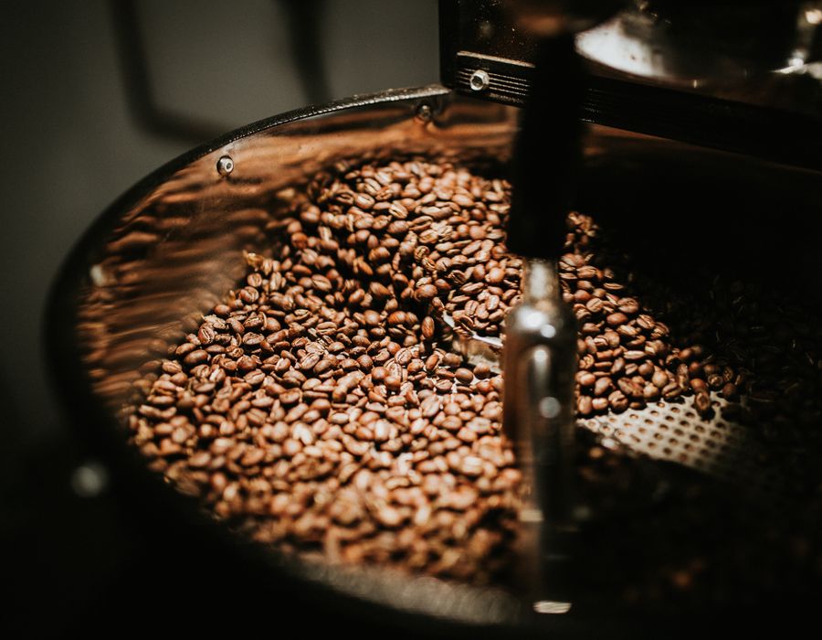Beans turning in the roaster
