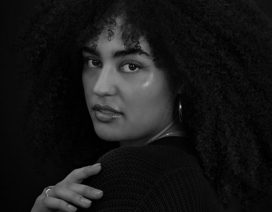 Portrait with curls, natural light
